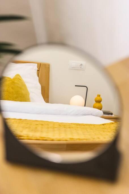 8Ight Apartment Brasov Ngoại thất bức ảnh