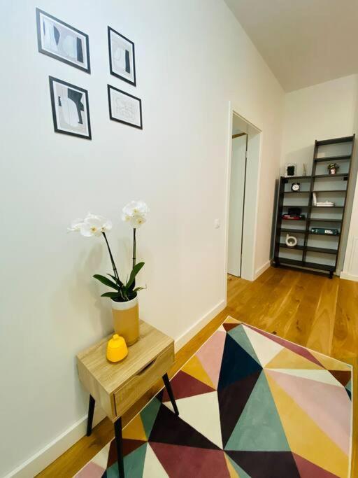 8Ight Apartment Brasov Ngoại thất bức ảnh