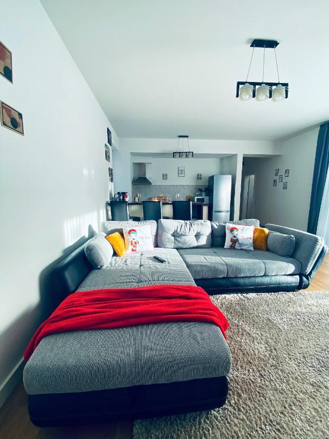 8Ight Apartment Brasov Ngoại thất bức ảnh